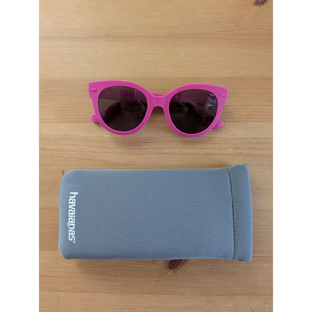 Havaianas NORONHA/S Cateye Polarized Sunglasses Havana Fuchsia Rubber w/Case